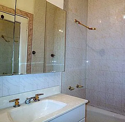 Sold by Anna Pinto Realty | media 22