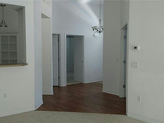 4th image of 746 N Hidden Harbor Dr