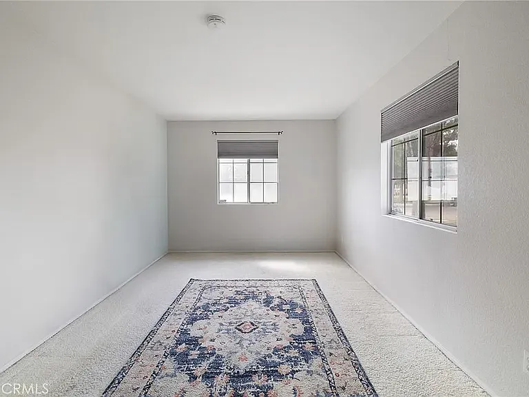 5 bed, 2655 sqft, $750 — Photo 3