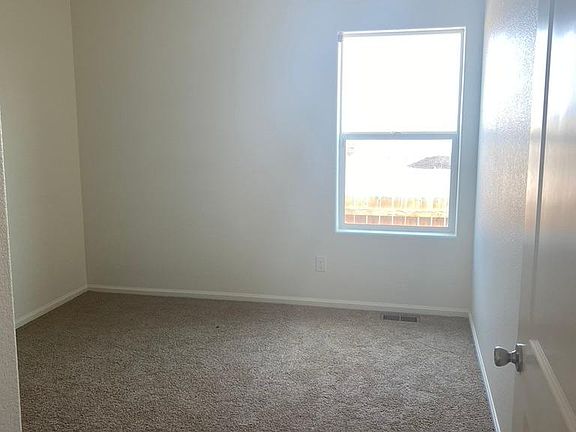 4th image of 47339 Clover Ave
