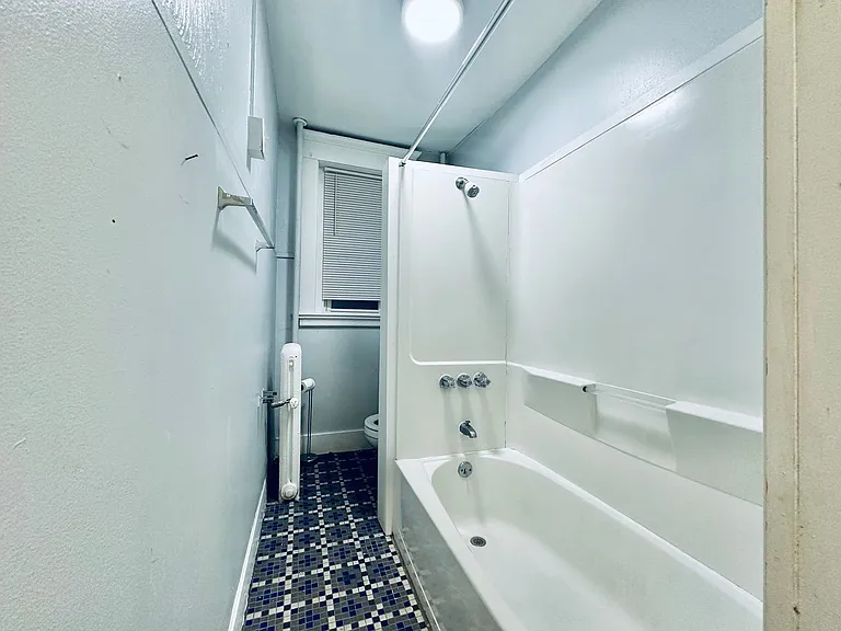 165 Park St — Photo 8