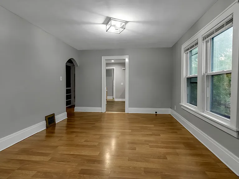 272 Windermere Blvd #2 — Photo 11