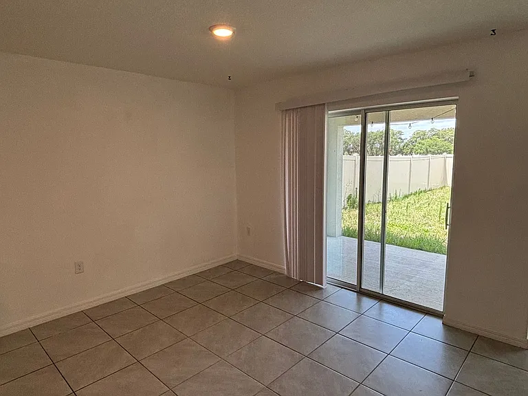 8940 SW 50th Ter — Photo 14