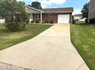 608A Linda Ln #A, Wentzville, MO 63385