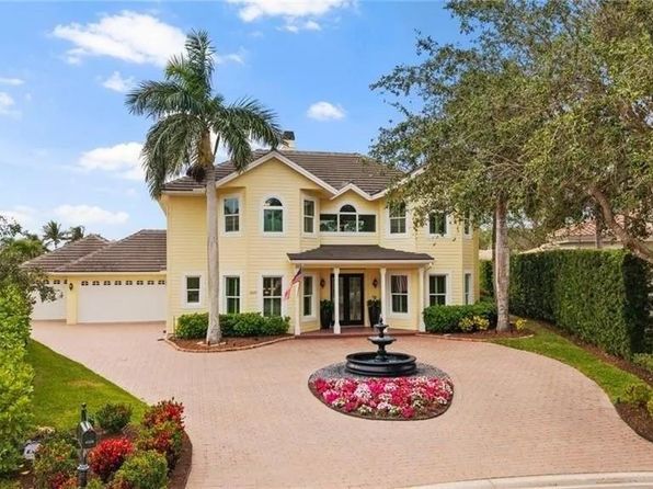 4009 Treadwater Ct, Naples, FL 34109