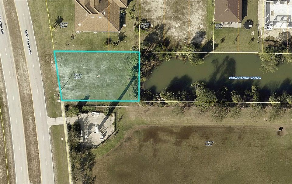 2nd image of 3909 E Gator Cir