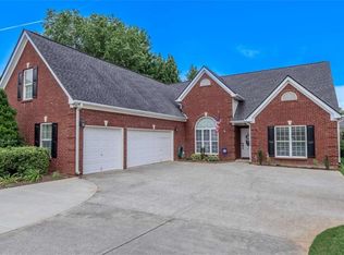 5176 Ashbury Manor Ln, Buford, GA 30518