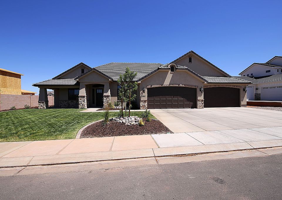 1st image of 2947 E Horseman Park Dr