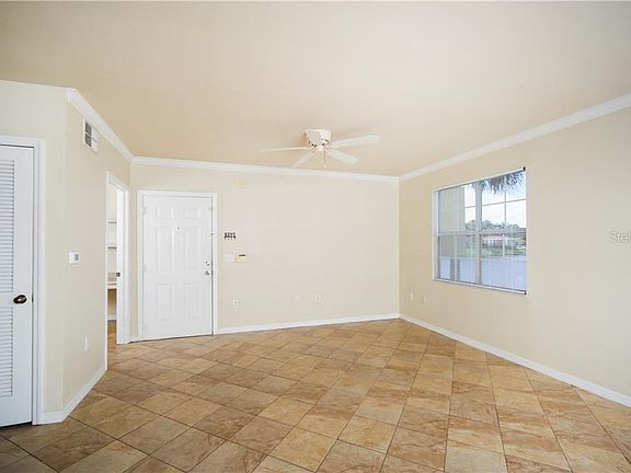 5th image of 1025 Villagio Cir Unit 107