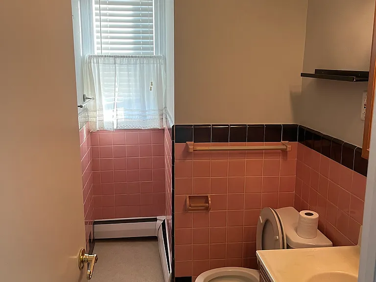 9944 Ferndale St — Photo 7