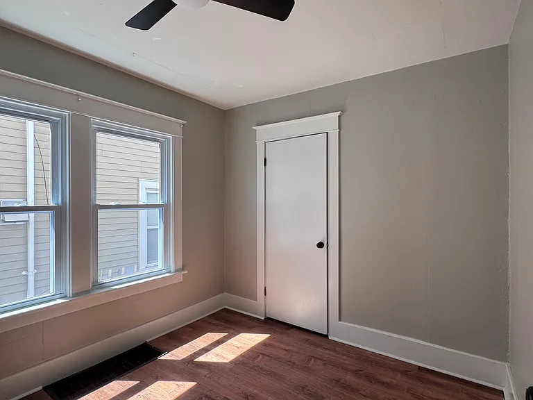 30 Custer St #1 — Photo 13