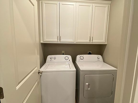 4th image of 1137 High Pointe Knoll Cir