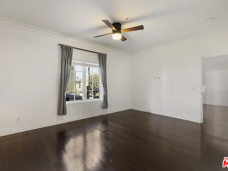851 N San Vicente Blvd #102 — Photo 25