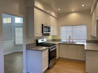 4929 Santo Dr, Oak Park, CA 91377