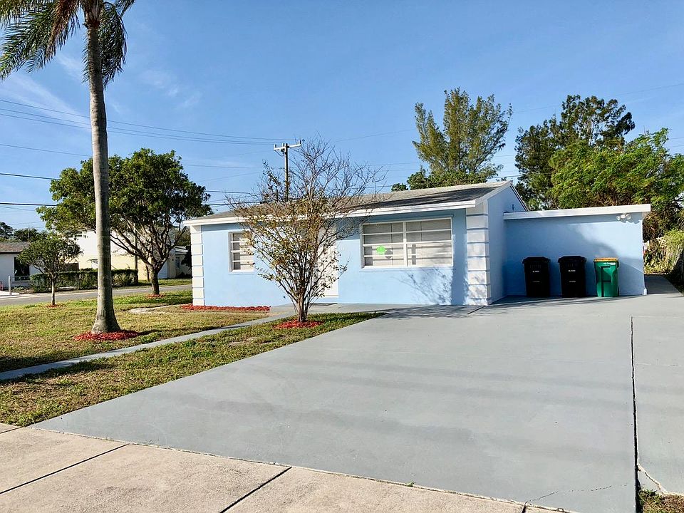 1st image of 1241 S E Street