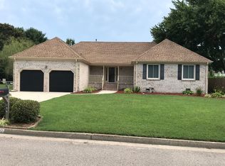 809 Copper Stone Cir, Chesapeake, VA 23320