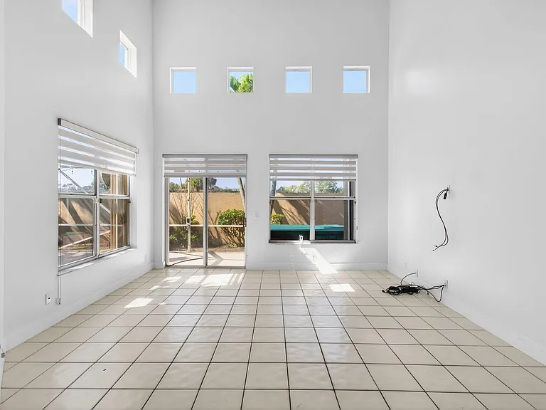 7848 Travlers Tree Dr — Photo 6