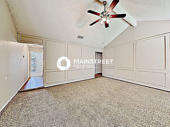 4th image of 808 Crystal Creek Ln