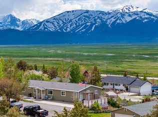 73 Potato Peak Rd, Bridgeport, CA 93517