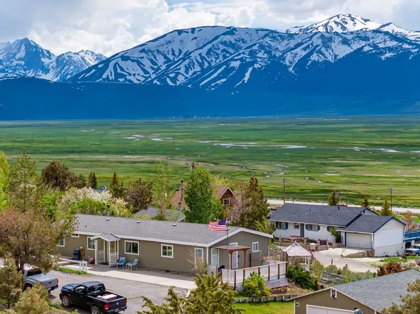 73 Potato Peak Rd, Bridgeport, CA 93517
