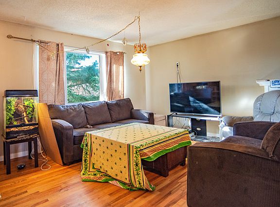 4th image of 4924 Marlborough Dr NE