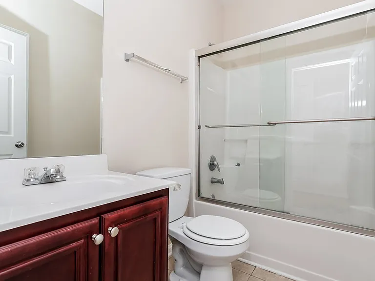 3752 Sunbridge Dr — Photo 16