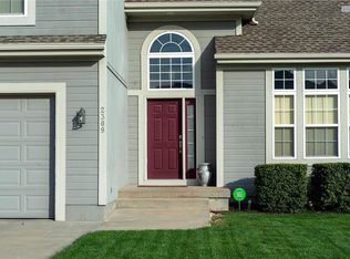 2309 SW River Spring Rd, Lees Summit, MO 64082