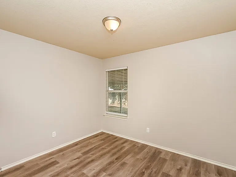 9268 Saint Martin Rd — Photo 14