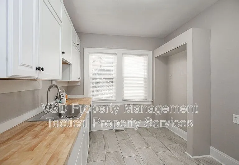 14172 Superior Rd #1 — Photo 5