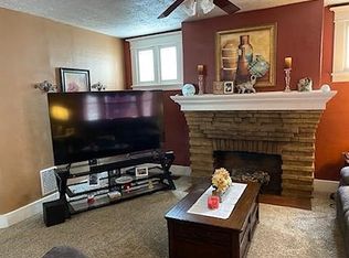 73 Roanoke Pkwy, Buffalo, NY 14210