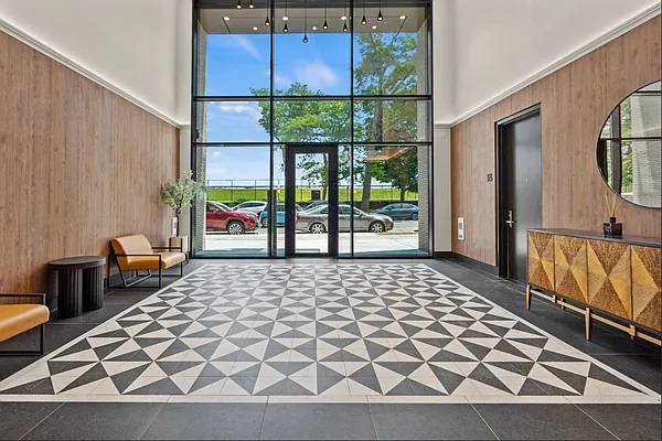 Rented by Reavis | media 9