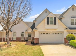 604 Glassyrock Ct, Greer, SC 29650