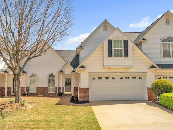 604 Glassyrock Ct, Greer, SC 29650