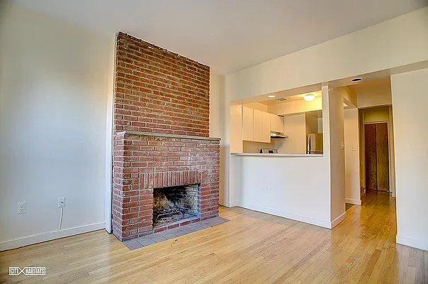 Rented by Citi Habitats | media 7