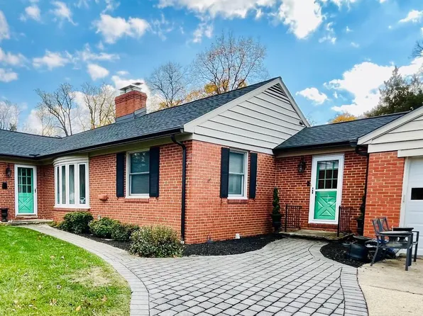 1108 Hampton Garth, Baltimore, MD 21286