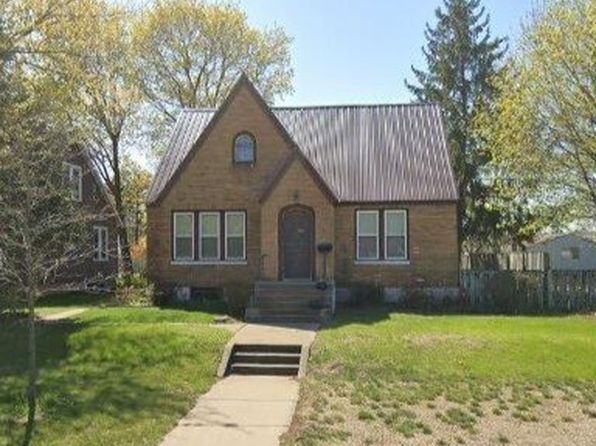 123 S Marquette Rd