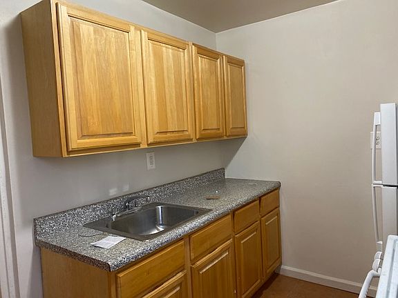 3rd image of 62-40 Woodhaven Blvd #P58