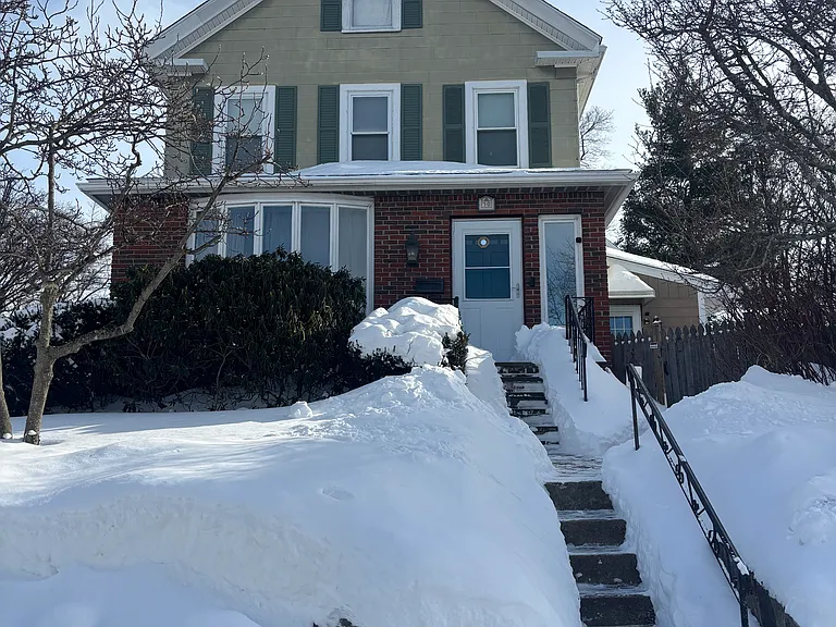 30 Alaric St #1 — Photo 1
