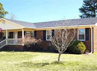 316 Carolina Ave, Clinton, NC 28328