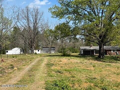 2nd image of 1332 Walker Rd