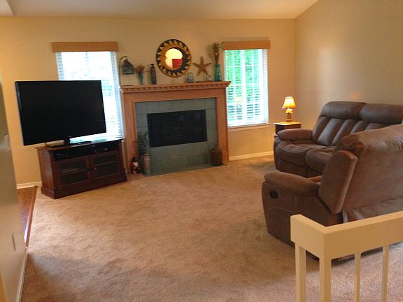 3rd image of 519 Winwood Cir #1