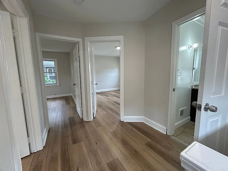 16575 Mendota St — Photo 17