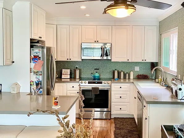 4477 Mentone St Unit 102, San Diego, CA 92107
