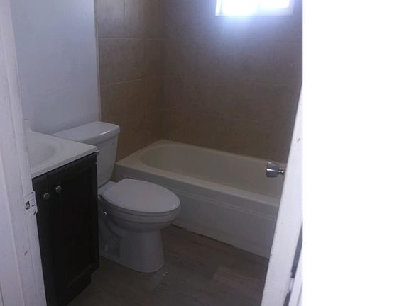 4th image of 501 Kentucky St SE #3