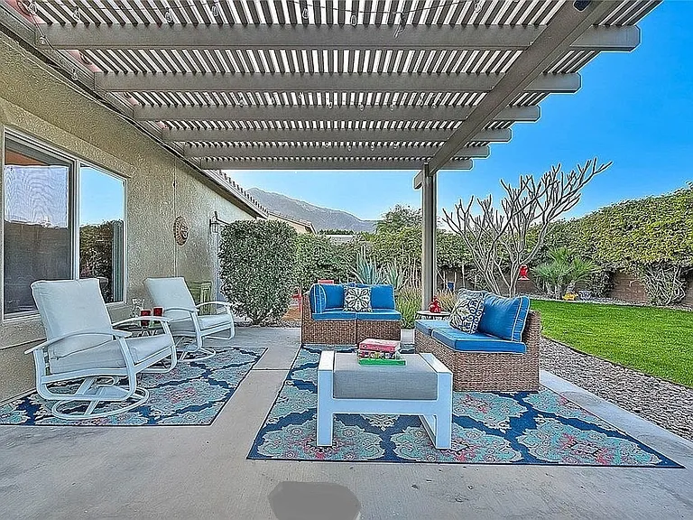 952 Mira Grande — Photo 3