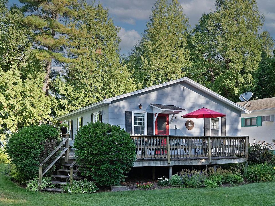 1st image of 527 Sharpes DRIVE #10