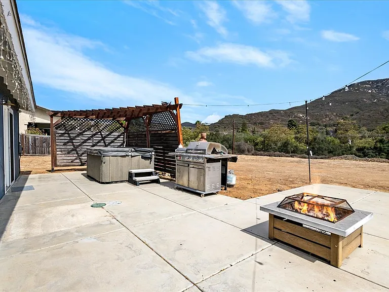 3113 Pine Ln — Photo 8