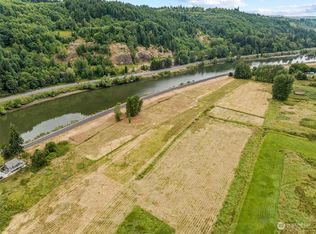 1 Willow Grove Rd, Longview, WA 98632