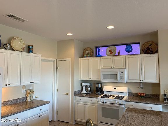 4th image of 16474 W Silver Creek Dr