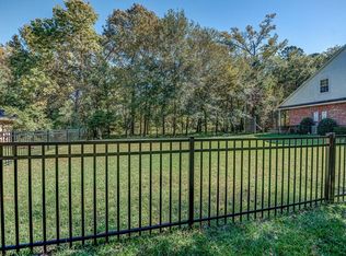 104 Harmony Hill Ct, Lufkin, TX 75901